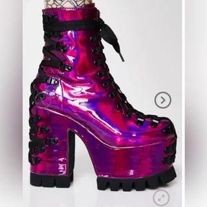 Electric Dreams Corset Boots Size 8